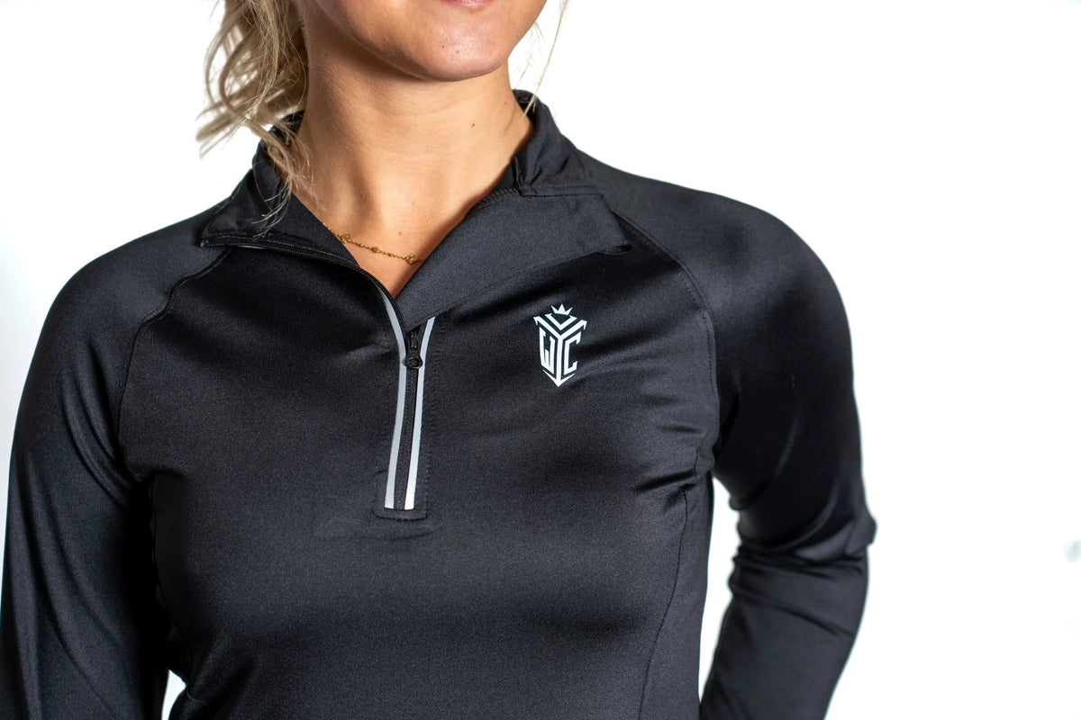 Athena Performance 1/2 Zip – Black, close-up