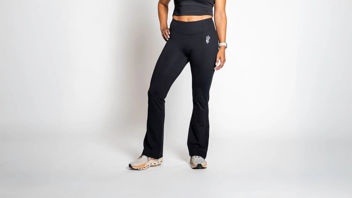 Athena Sculpt Flared Leggings (view 4)